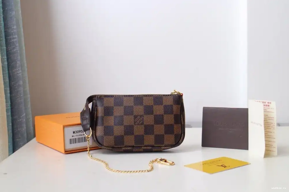 WIS POCHETTE MINI VUITTON LOUIS ACCESSOIRES 0517